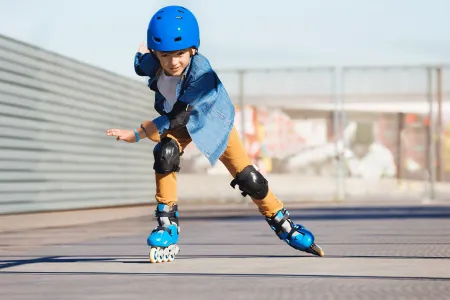 Niño haciendo deporte